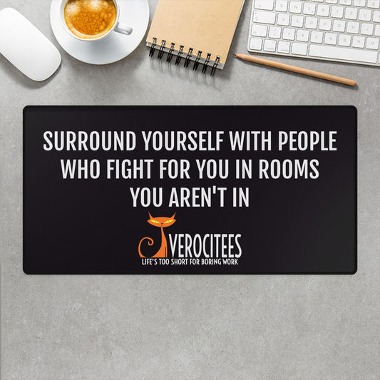 ROOMY FIGHTER ACTUALITEES DESK MAT