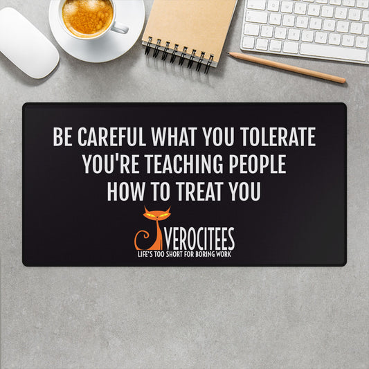 CAREFUL TOLERATION ACTUALITEES DESK MAT